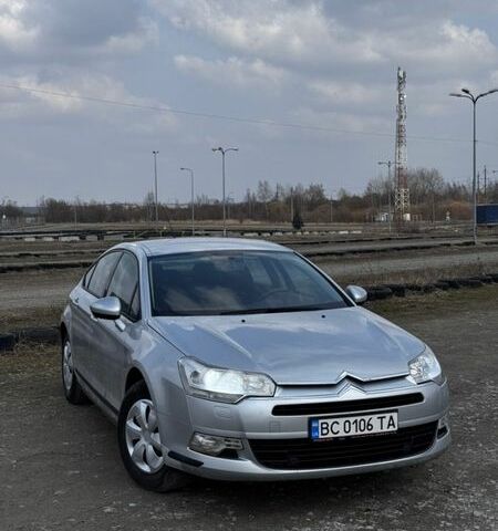 Серый Ситроен С5, объемом двигателя 1.56 л и пробегом 282 тыс. км за 5500 $, фото 1 на Automoto.ua