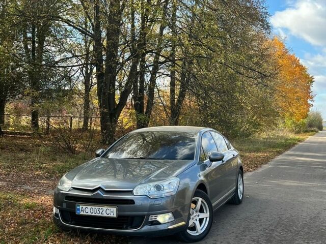 Сірий Сітроен С5, об'ємом двигуна 2 л та пробігом 358 тис. км за 5694 $, фото 1 на Automoto.ua