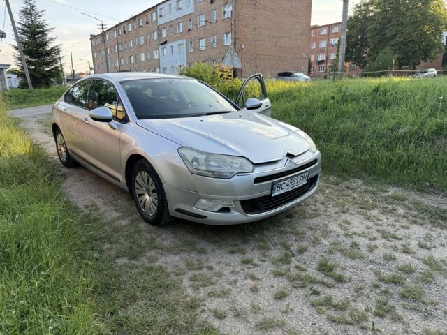 Серый Ситроен С5, объемом двигателя 1.6 л и пробегом 322 тыс. км за 5220 $, фото 1 на Automoto.ua