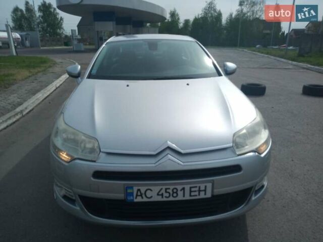 Серый Ситроен С5, объемом двигателя 2 л и пробегом 244 тыс. км за 6500 $, фото 1 на Automoto.ua
