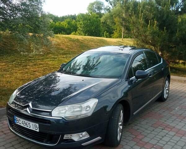 Серый Ситроен С5, объемом двигателя 2 л и пробегом 267 тыс. км за 5900 $, фото 1 на Automoto.ua