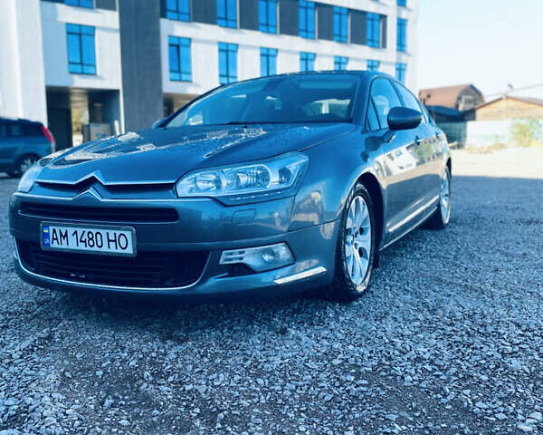 Сірий Сітроен С5, об'ємом двигуна 2 л та пробігом 163 тис. км за 7800 $, фото 1 на Automoto.ua