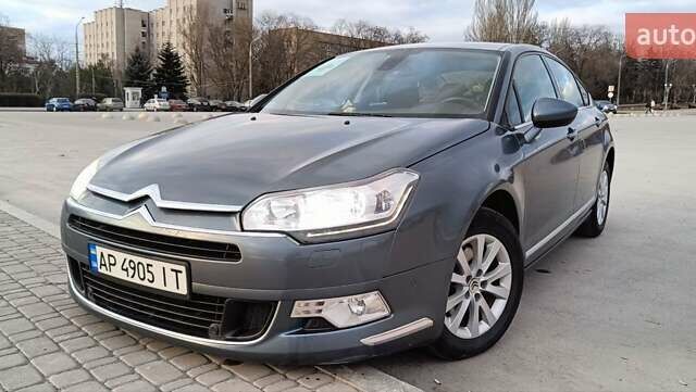 Серый Ситроен С5, объемом двигателя 1.6 л и пробегом 296 тыс. км за 7499 $, фото 1 на Automoto.ua