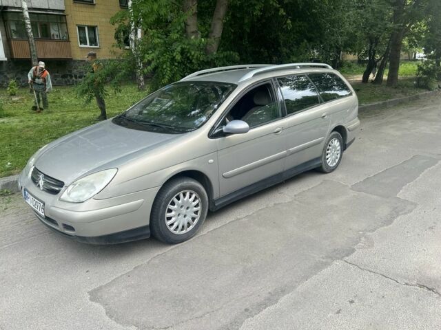 Серый Ситроен С5, объемом двигателя 2 л и пробегом 269 тыс. км за 1850 $, фото 1 на Automoto.ua