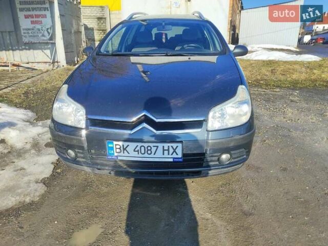 Серый Ситроен С5, объемом двигателя 1.6 л и пробегом 173 тыс. км за 4699 $, фото 1 на Automoto.ua