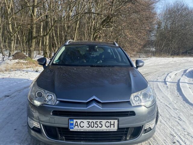 Серый Ситроен С5, объемом двигателя 2 л и пробегом 240 тыс. км за 6500 $, фото 1 на Automoto.ua