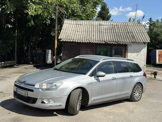 Сірий Сітроен С5, об'ємом двигуна 2 л та пробігом 417 тис. км за 5011 $, фото 1 на Automoto.ua