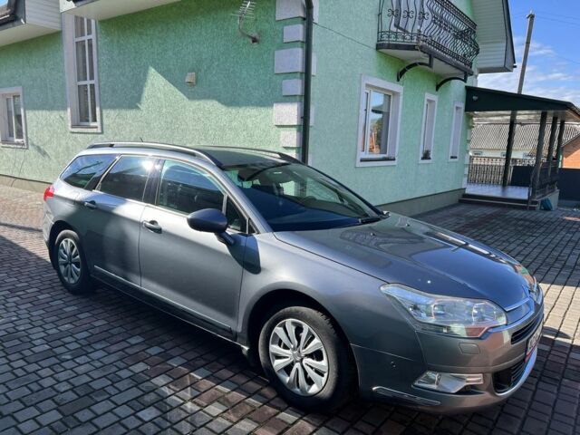 Сірий Сітроен С5, об'ємом двигуна 1.6 л та пробігом 300 тис. км за 5700 $, фото 1 на Automoto.ua