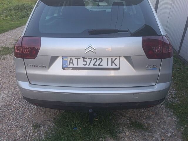 Сірий Сітроен С5, об'ємом двигуна 2 л та пробігом 250 тис. км за 5500 $, фото 1 на Automoto.ua
