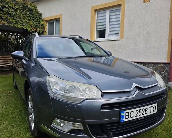 Сірий Сітроен С5, об'ємом двигуна 2 л та пробігом 343 тис. км за 5500 $, фото 1 на Automoto.ua