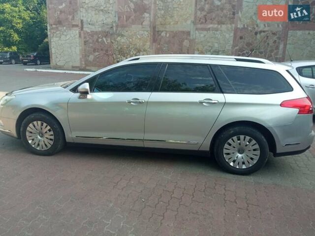Ситроен С5 2009 в Дрогобыче на Automoto.ua Серый Ситроен С5, объемом двигателя 1.6 л и пробегом 299 тыс. км за 6100 $, фото 1 на Automoto.ua