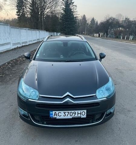 Серый Ситроен С5, объемом двигателя 2 л и пробегом 273 тыс. км за 7300 $, фото 1 на Automoto.ua