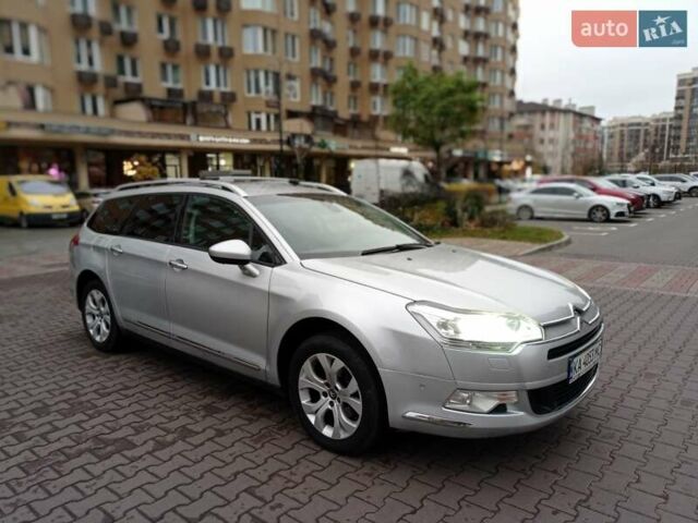 Серый Ситроен С5, объемом двигателя 2 л и пробегом 318 тыс. км за 6399 $, фото 1 на Automoto.ua