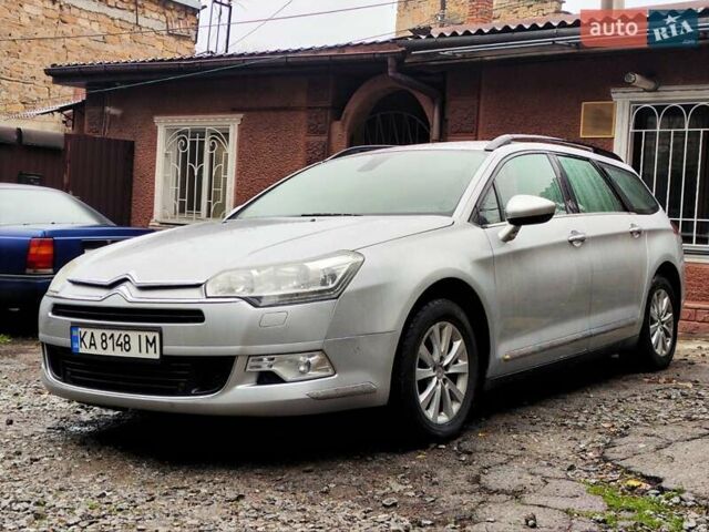 Сірий Сітроен С5, об'ємом двигуна 2 л та пробігом 246 тис. км за 8200 $, фото 1 на Automoto.ua