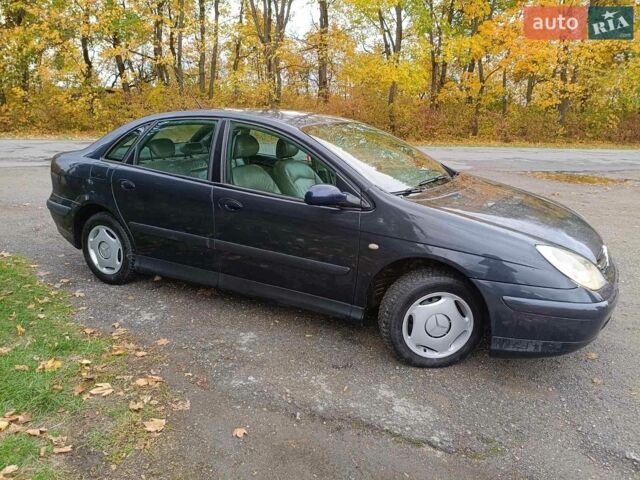 Синий Ситроен С5, объемом двигателя 2 л и пробегом 344 тыс. км за 1600 $, фото 1 на Automoto.ua