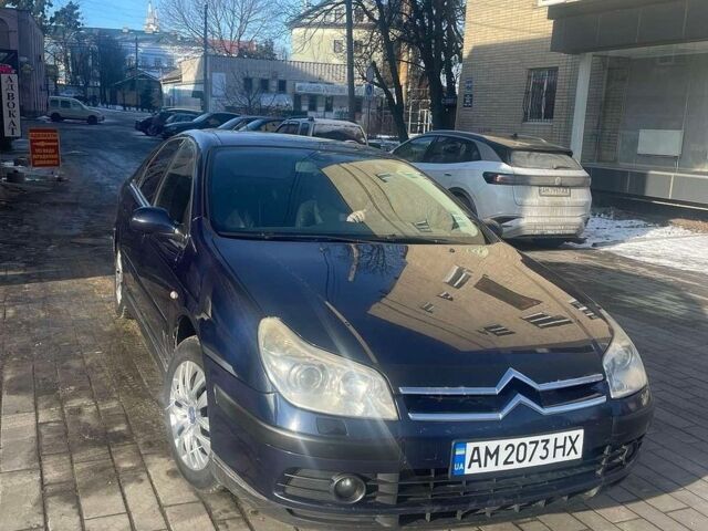 Синий Ситроен С5, объемом двигателя 2 л и пробегом 255 тыс. км за 3800 $, фото 1 на Automoto.ua