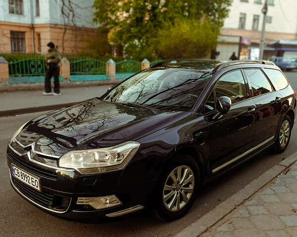 Синий Ситроен С5, объемом двигателя 1.56 л и пробегом 261 тыс. км за 7500 $, фото 1 на Automoto.ua