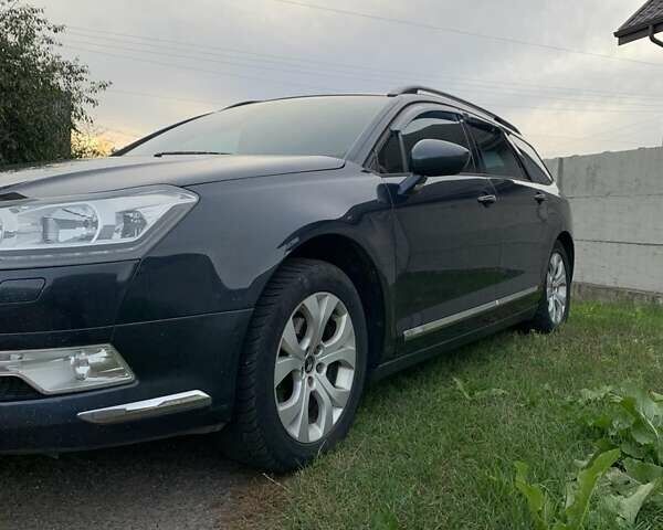 Синий Ситроен С5, объемом двигателя 1.6 л и пробегом 165 тыс. км за 7500 $, фото 1 на Automoto.ua