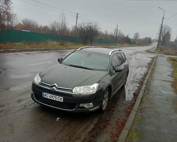 Зеленый Ситроен С5, объемом двигателя 2 л и пробегом 250 тыс. км за 6400 $, фото 1 на Automoto.ua