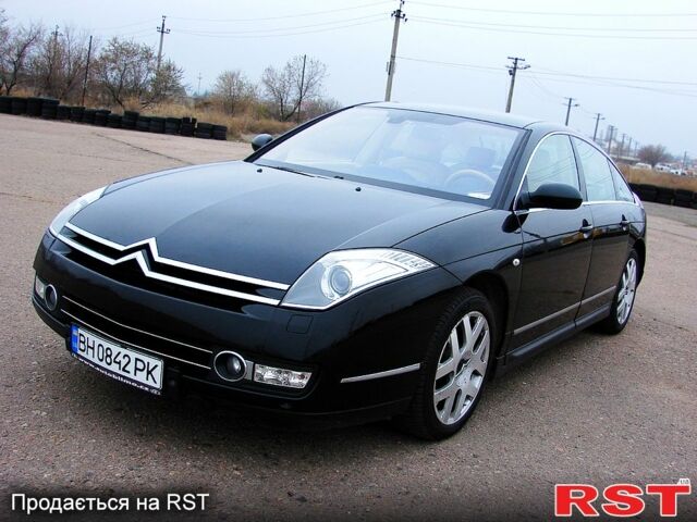 Черный Ситроен С6, объемом двигателя 2.7 л и пробегом 353 тыс. км за 7300 $, фото 1 на Automoto.ua