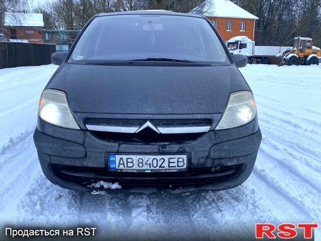 Чорний Сітроен С8, об'ємом двигуна 2 л та пробігом 325 тис. км за 3300 $, фото 1 на Automoto.ua