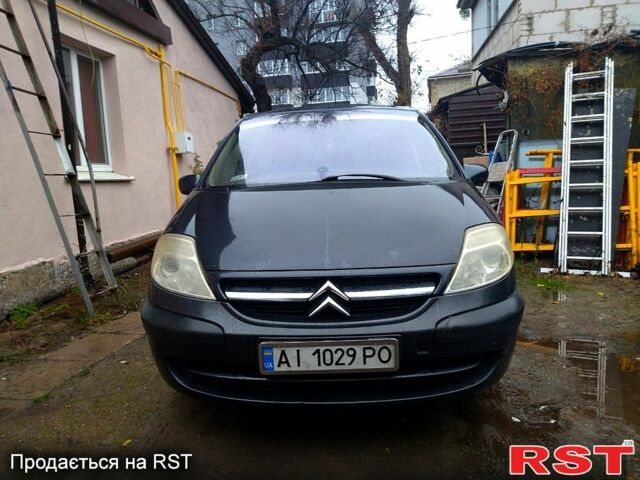 Чорний Сітроен С8, об'ємом двигуна 2.2 л та пробігом 324 тис. км за 5200 $, фото 1 на Automoto.ua