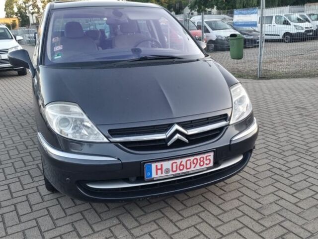 Фиолетовый Ситроен С8, объемом двигателя 2.2 л и пробегом 360 тыс. км за 3000 $, фото 1 на Automoto.ua