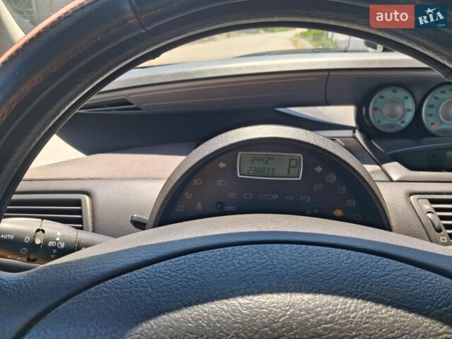 Красный Ситроен С8, объемом двигателя 2 л и пробегом 238 тыс. км за 6200 $, фото 1 на Automoto.ua