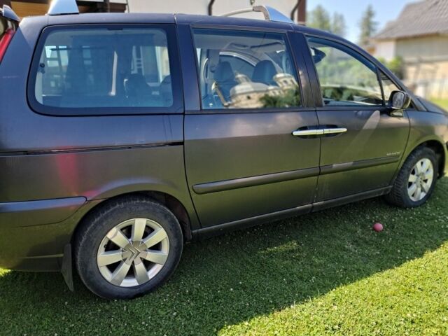 Сірий Сітроен С8, об'ємом двигуна 2 л та пробігом 277 тис. км за 4247 $, фото 1 на Automoto.ua