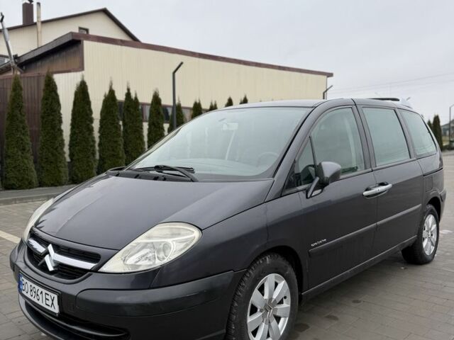 Серый Ситроен С8, объемом двигателя 2.2 л и пробегом 271 тыс. км за 4999 $, фото 1 на Automoto.ua