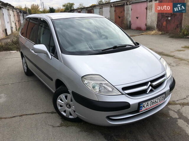 Сірий Сітроен С8, об'ємом двигуна 2 л та пробігом 147 тис. км за 4200 $, фото 1 на Automoto.ua