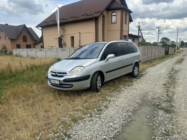 Серый Ситроен С8, объемом двигателя 2 л и пробегом 302 тыс. км за 4695 $, фото 1 на Automoto.ua