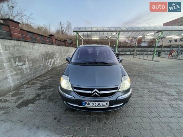 Сірий Сітроен С8, об'ємом двигуна 2 л та пробігом 295 тис. км за 6000 $, фото 1 на Automoto.ua