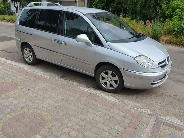 Сірий Сітроен С8, об'ємом двигуна 2 л та пробігом 217 тис. км за 8200 $, фото 1 на Automoto.ua