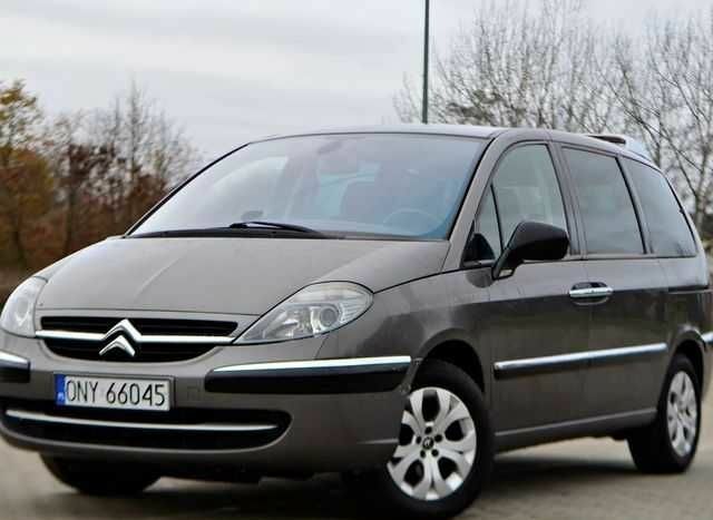 Сірий Сітроен С8, об'ємом двигуна 2 л та пробігом 250 тис. км за 7000 $, фото 1 на Automoto.ua