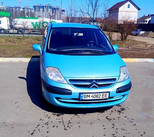 Синий Ситроен С8, объемом двигателя 2.2 л и пробегом 0 тыс. км за 4500 $, фото 1 на Automoto.ua
