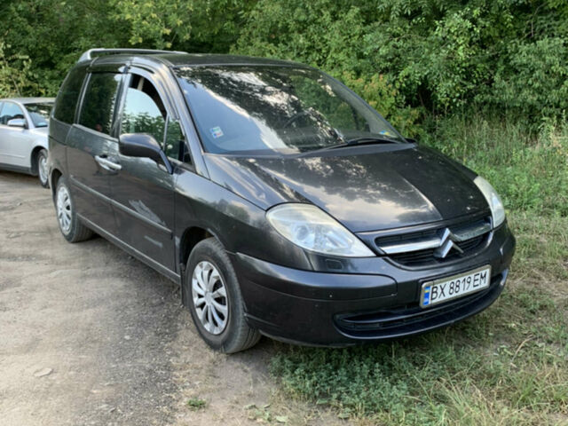 Синий Ситроен С8, объемом двигателя 2.2 л и пробегом 400 тыс. км за 4333 $, фото 1 на Automoto.ua