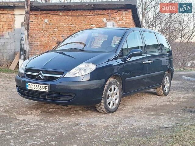 Синий Ситроен С8, объемом двигателя 2.18 л и пробегом 269 тыс. км за 4700 $, фото 1 на Automoto.ua
