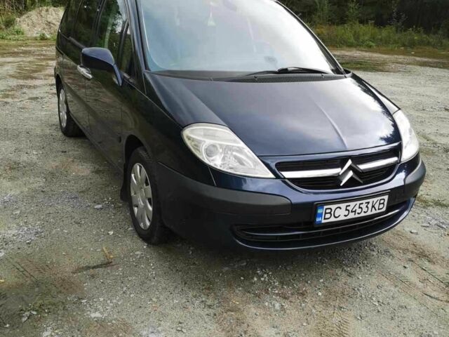 Синий Ситроен С8, объемом двигателя 2.2 л и пробегом 286 тыс. км за 5600 $, фото 1 на Automoto.ua