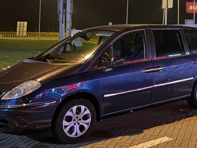 Синій Сітроен С8, об'ємом двигуна 2 л та пробігом 212 тис. км за 6346 $, фото 1 на Automoto.ua