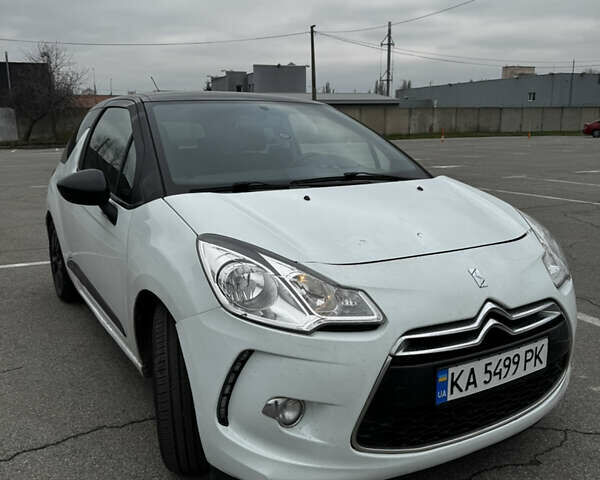 Білий Сітроен ДС3, об'ємом двигуна 1.6 л та пробігом 160 тис. км за 6000 $, фото 1 на Automoto.ua
