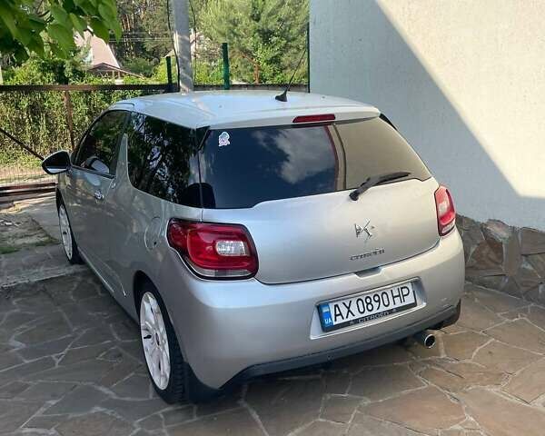 Сірий Сітроен ДС3, об'ємом двигуна 1.6 л та пробігом 146 тис. км за 6500 $, фото 1 на Automoto.ua