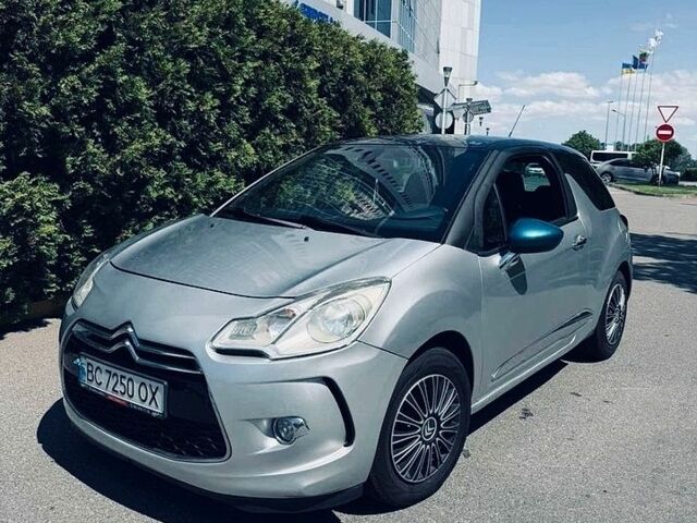 Сірий Сітроен ДС3, об'ємом двигуна 1.2 л та пробігом 129 тис. км за 4900 $, фото 1 на Automoto.ua