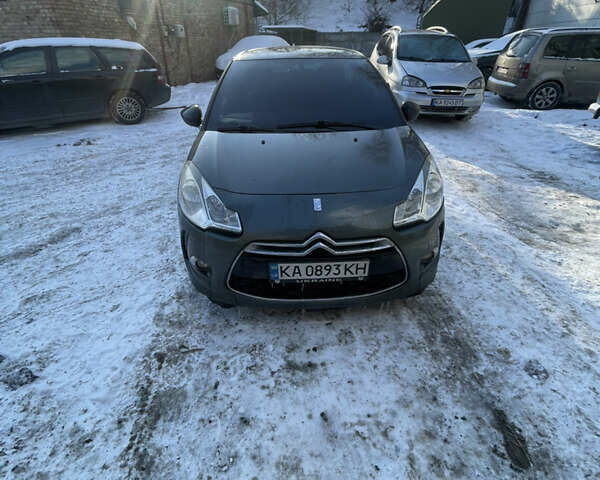 Зеленый Ситроен ДС3, объемом двигателя 1.6 л и пробегом 198 тыс. км за 6500 $, фото 1 на Automoto.ua