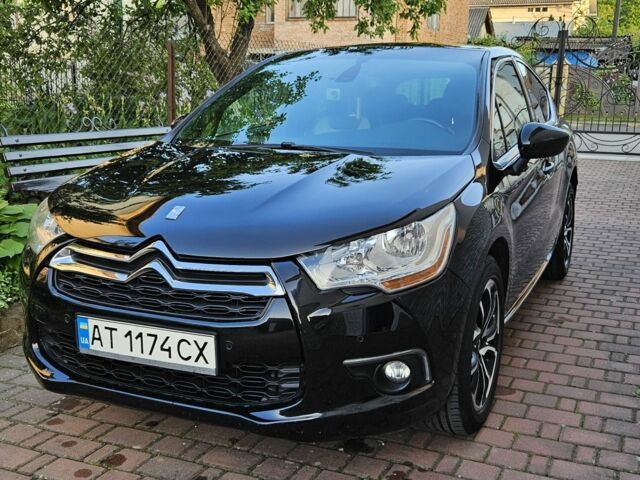 Чорний Сітроен ДС4, об'ємом двигуна 1.6 л та пробігом 270 тис. км за 7368 $, фото 1 на Automoto.ua