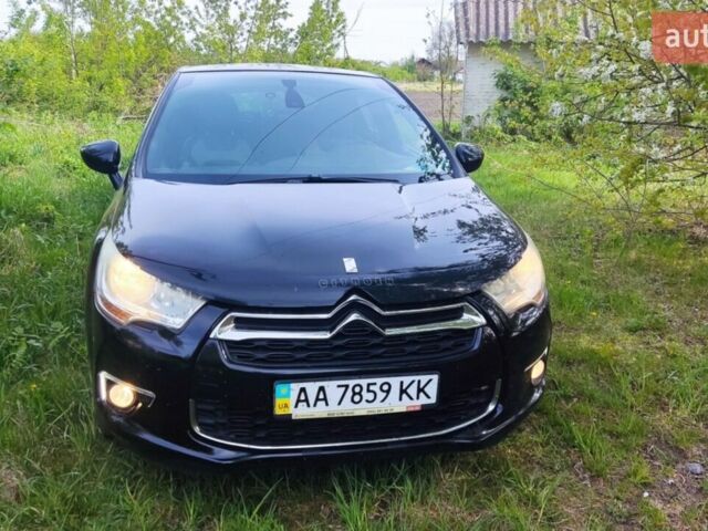 Чорний Сітроен ДС4, об'ємом двигуна 1.6 л та пробігом 147 тис. км за 8000 $, фото 1 на Automoto.ua