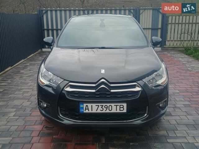 Серый Ситроен ДС4, объемом двигателя 1.6 л и пробегом 220 тыс. км за 10500 $, фото 1 на Automoto.ua