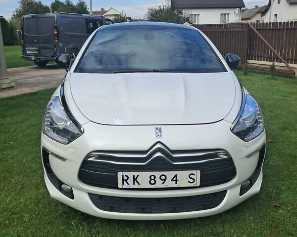 Белый Ситроен ДС5, объемом двигателя 2 л и пробегом 235 тыс. км за 9600 $, фото 1 на Automoto.ua