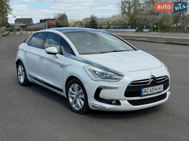 Білий Сітроен ДС5, об'ємом двигуна 2 л та пробігом 285 тис. км за 9300 $, фото 1 на Automoto.ua