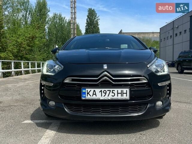 Черный Ситроен ДС5, объемом двигателя 2 л и пробегом 290 тыс. км за 10250 $, фото 1 на Automoto.ua